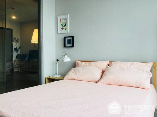 1-BR Condo at The Room Sathorn near BTS Surasak