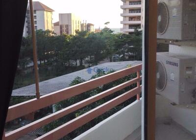 1 Bedroom Condo in Kieng Talay Condo Pratumnak C010937