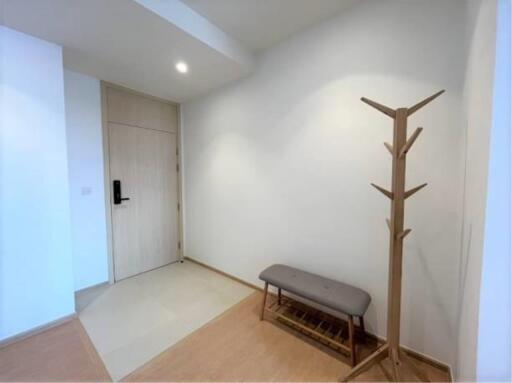 2 Bedrooms 2 Bathrooms Size 60sqm. Maru Ekkamai 2 for Rent 60,000 THB