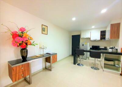 Elegance Condominium For Sale In Pratumnak