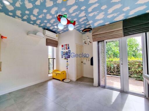 3 Bedrooms House in Tropical Village East Pattaya H009922