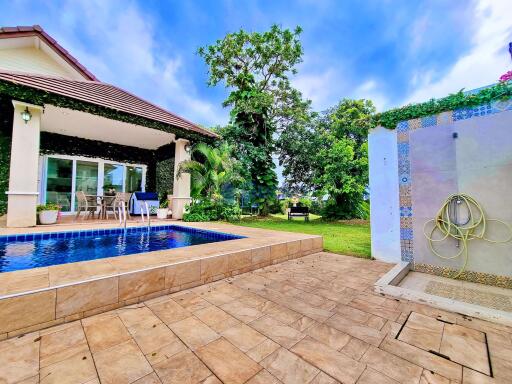 3 Bedrooms House in Tropical Village East Pattaya H009922