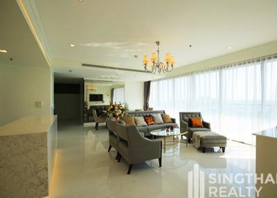 For RENT : Star View / 3 Bedroom / 3 Bathrooms / 160 sqm / 130000 THB [7129528]