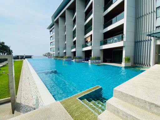 1 Bedroom Condo in Ananya Beachfront Condominium Wongamat C008914