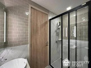 1-BR Condo at Xt Phayathai near BTS Phaya Thai