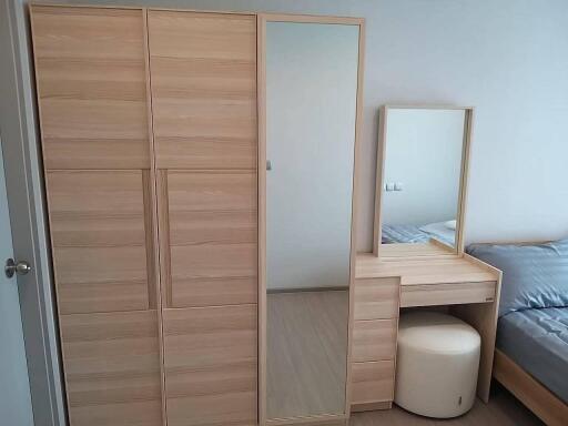3 Bedrooms 3 Bathrooms Size 132sqm. Fullerton Sukhumvit for Rent 80,000 THB