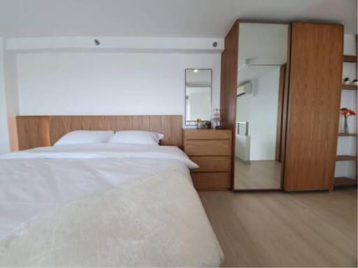 1 Bedroom 1 Bathroom Size 37sqm KnightsBridge Prime Sathon for Rent 30,000THB