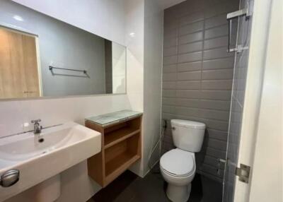 2 Bedrooms 2 Bathrooms Size 55sqm. Aspire Sukhumvit 48 for Rent 26,000 THB for Sale 6 MB