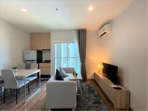 2 Bedrooms 2 Bathrooms Size 52sqm. Noble Revolve Ratchada 2 for Sale 10mTHB