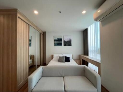 2 Bedrooms 2 Bathrooms Size 52sqm. Noble Revolve Ratchada 2 for Sale 10mTHB