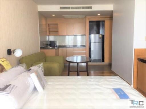 Studio at Sathorn Prime Residence Size 40sqm for Sale 4.9mTHB