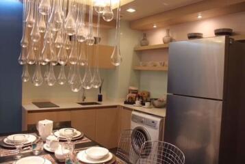 1 bed Condo in Via Botani Khlong Tan Nuea Sub District C020267