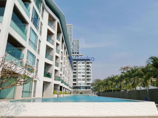 1 Bedroom Condo in Ananya Beachfront Condominium Wongamat C009864