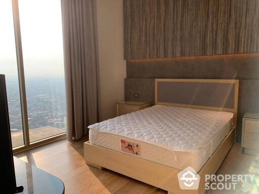 4-BR Condo at Magnolias Waterfront Residences near BTS Saphan Taksin