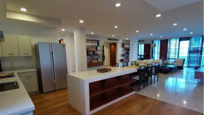 For RENT : Ficus Lane / 3 Bedroom / 3 Bathrooms / 210 sqm / 125000 THB [10936878]