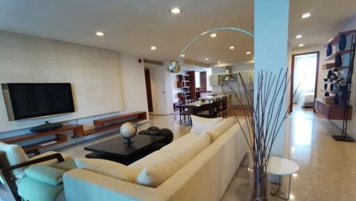 For RENT : Ficus Lane / 3 Bedroom / 3 Bathrooms / 210 sqm / 125000 THB [10936878]