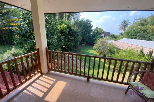 Walk to the local market! Wonderful 3 bedroom house with a large garden for sale in Sansai, Chiang Mai.