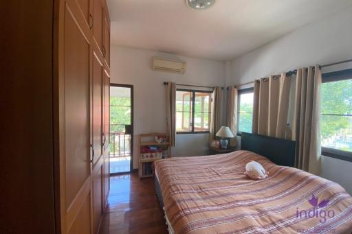 Walk to the local market! Wonderful 3 bedroom house with a large garden for sale in Sansai, Chiang Mai.