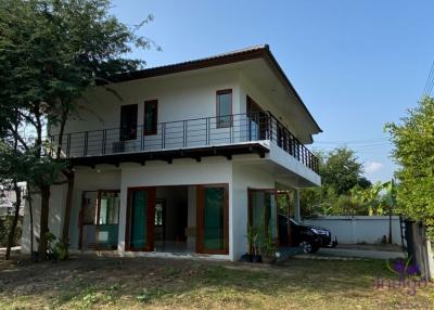 For Sale Lovely home on a large corner plot of 125 wah 4 bedroom 4 Bathroom at Hangdong Chiangmai