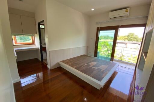 ขาย Lovely home on a large corner plot of 125 wah 4 bedroom 4 Bathroom at Hangdong Chiangmai