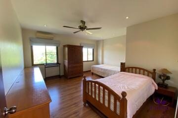 Large property on 4+ rai land for sale 6 bedrooms near Mae Jo University Sansai Chiangmai