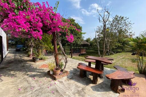 Large property on 4+ rai land for sale 6 bedrooms near Mae Jo University Sansai Chiangmai