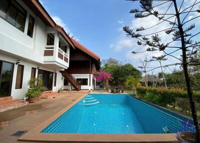 Large property on 4+ rai land for sale 6 bedrooms near Mae Jo University Sansai Chiangmai