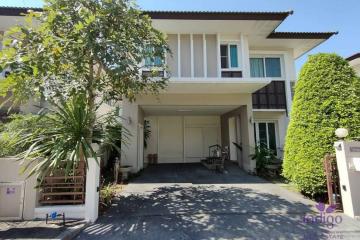 Lovely modern 3 bedroom house in a family friendly community in Sansai, Chiang Mai