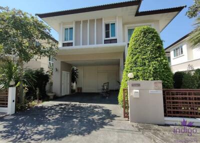 Lovely modern 3 bedroom house in a family friendly community in Sansai, Chiang Mai