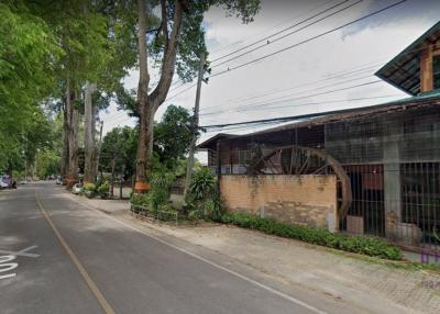 Property for sale ideal for restaurant, coffee shop, home stay business. Saraphi, Chiang Mai