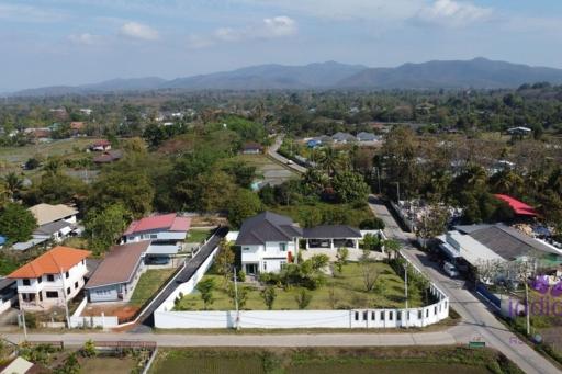 Brand new! Beautifully furnished 4 bedroom house for sale near Mae Jo Golf Course, Sansai, Chiang Mai.