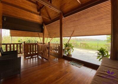 Wonderful 3 bedroom house on top of a hill surrounded by nature and lovely countryside view. Mae Taeng, Chiang Mai.