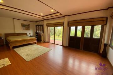 Wonderful 3 bedroom house on top of a hill surrounded by nature and lovely countryside view. Mae Taeng, Chiang Mai.