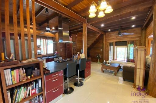 Wonderful 3 bedroom house on top of a hill surrounded by nature and lovely countryside view. Mae Taeng, Chiang Mai.