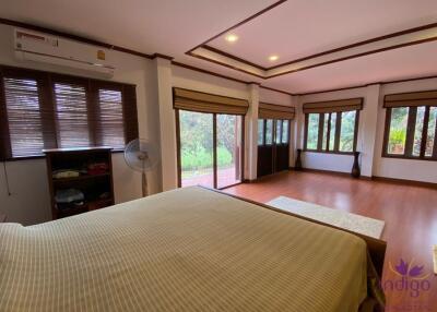 Wonderful 3 bedroom house on top of a hill surrounded by nature and lovely countryside view. Mae Taeng, Chiang Mai.