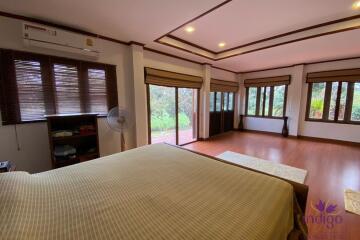 Wonderful 3 bedroom house on top of a hill surrounded by nature and lovely countryside view. Mae Taeng, Chiang Mai.