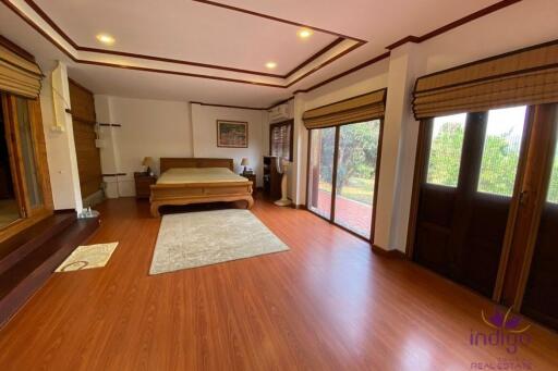 Wonderful 3 bedroom house on top of a hill surrounded by nature and lovely countryside view. Mae Taeng, Chiang Mai.