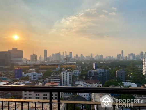 2-BR Condo at Aguston Sukhumvit 22 near MRT Queen Sirikit National Convention Centre