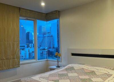 2-BR Condo at Baan Siri 31 Condominium near MRT Sukhumvit