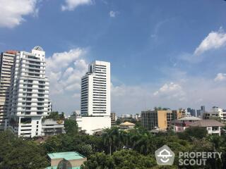 4-BR Condo at Oriental Towers Condominium near BTS Ekkamai