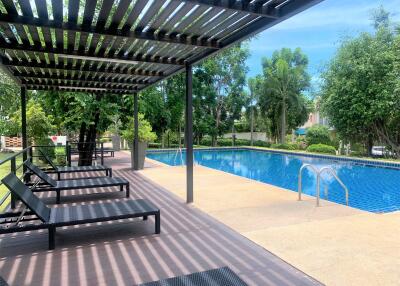 Patta Village Pool Villa For Sale