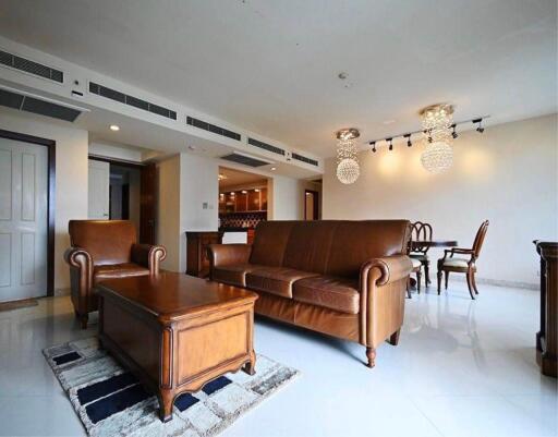 For Rent 178sqm 3 Bed 3 Bath Condo All Seasons Mansion close to BTS Phloen Chit