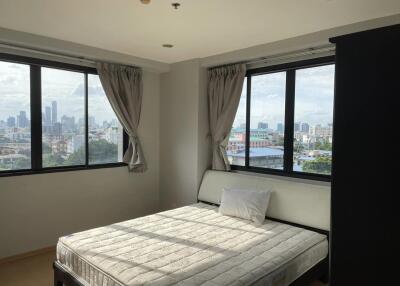 For Rent 1 Bed Condo Vista Garden close to BTS Phra Khanong