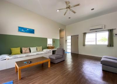 Beachside : 4BR, 2 Pool Villa + House, Pran Buri