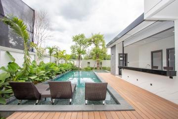 Newly Built Luxury 3-Storey Pool Villa
