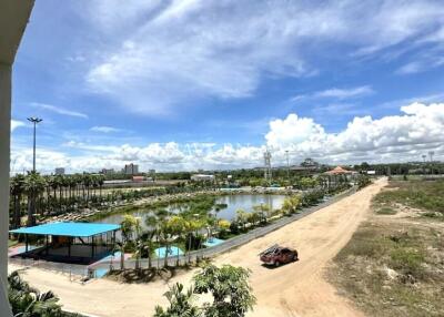 ขาย คอนโด สตูดิโอ 23 ตร.ม. ใน  Laguna Beach Resort 3 - The Maldives, Pattaya