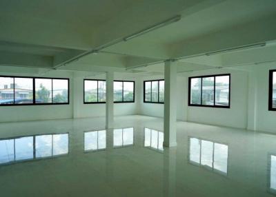 For Sale Bangkok Office Ramintra Khan Na Yao