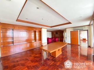 3-BR Apt. near MRT Sukhumvit