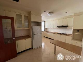 3-BR Apt. near MRT Sukhumvit