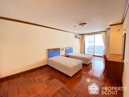 3-BR Apt. near MRT Sukhumvit